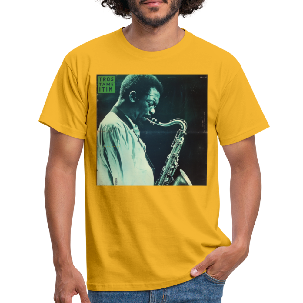 Gåtfull figur i jazzens underground, T-shirt herr - gul