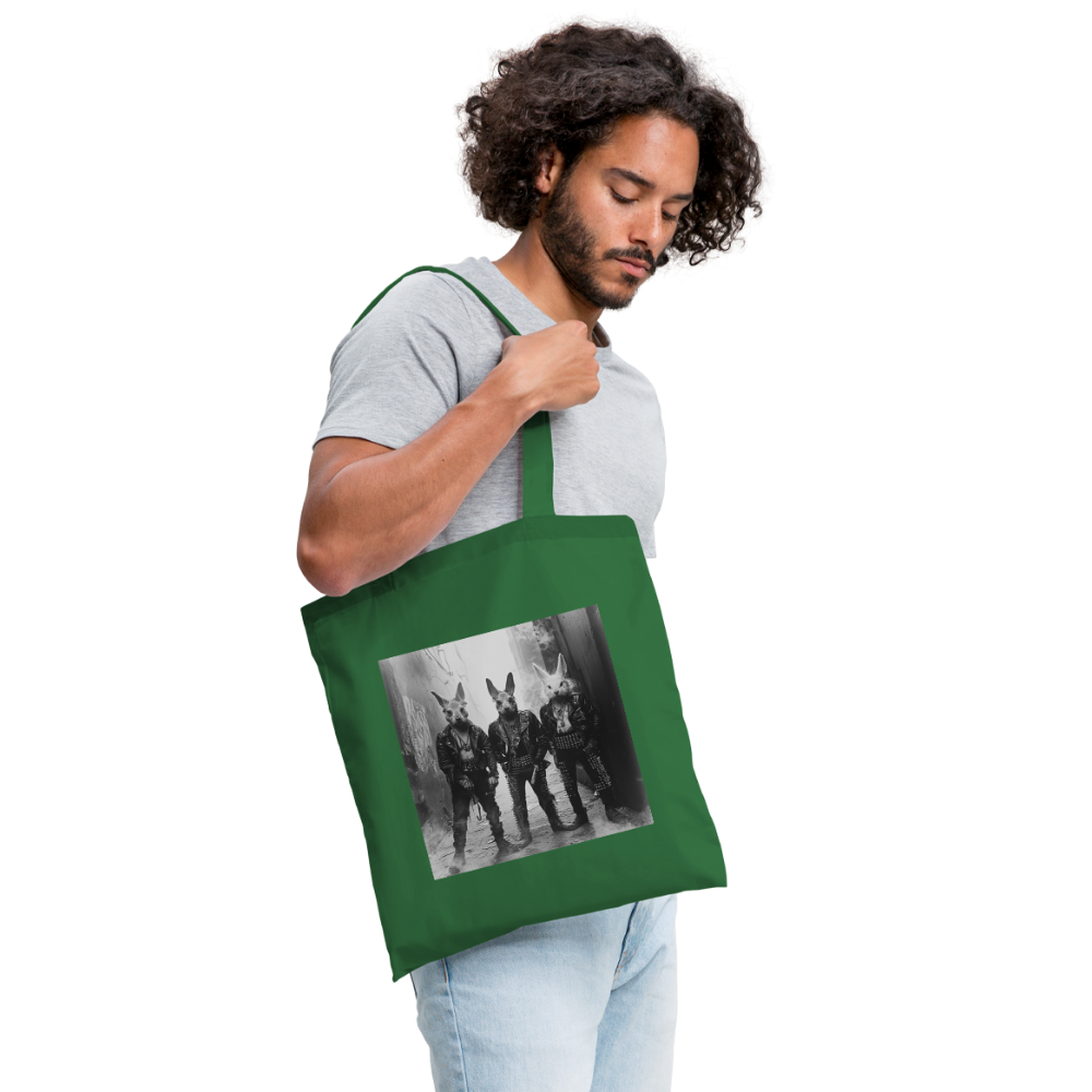 The Hare Raisers, Tygväska - gran