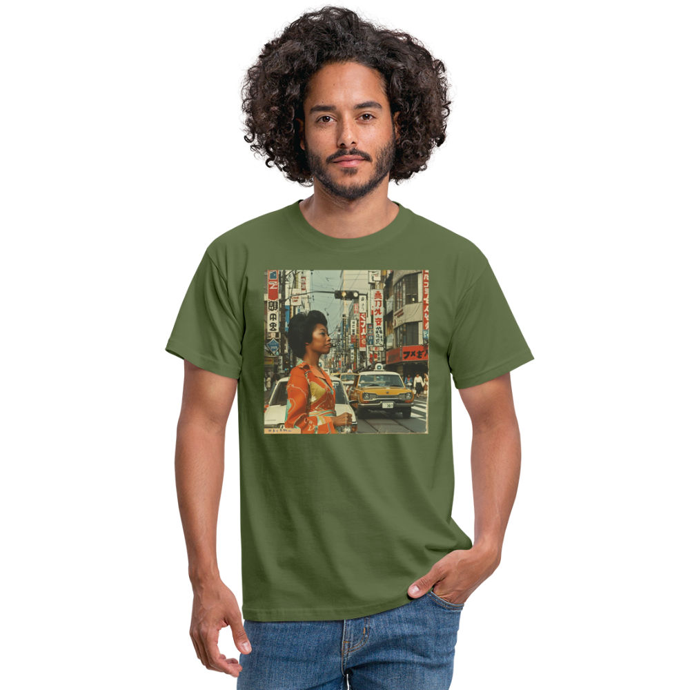 Yumi Sakamoto, T-shirt herr - Militärgrön