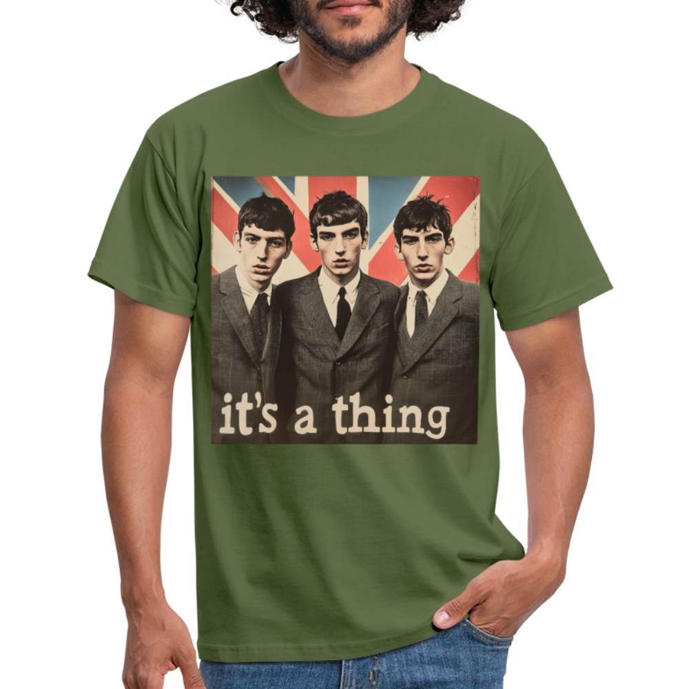 British, Bold & Unapologetic, T-shirt herr - Militärgrön