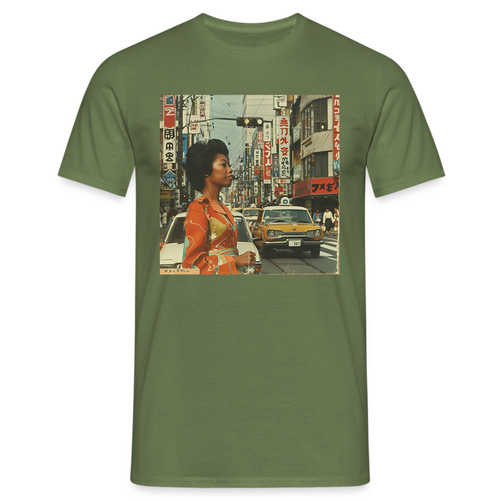 Yumi Sakamoto, T-shirt herr - Militärgrön