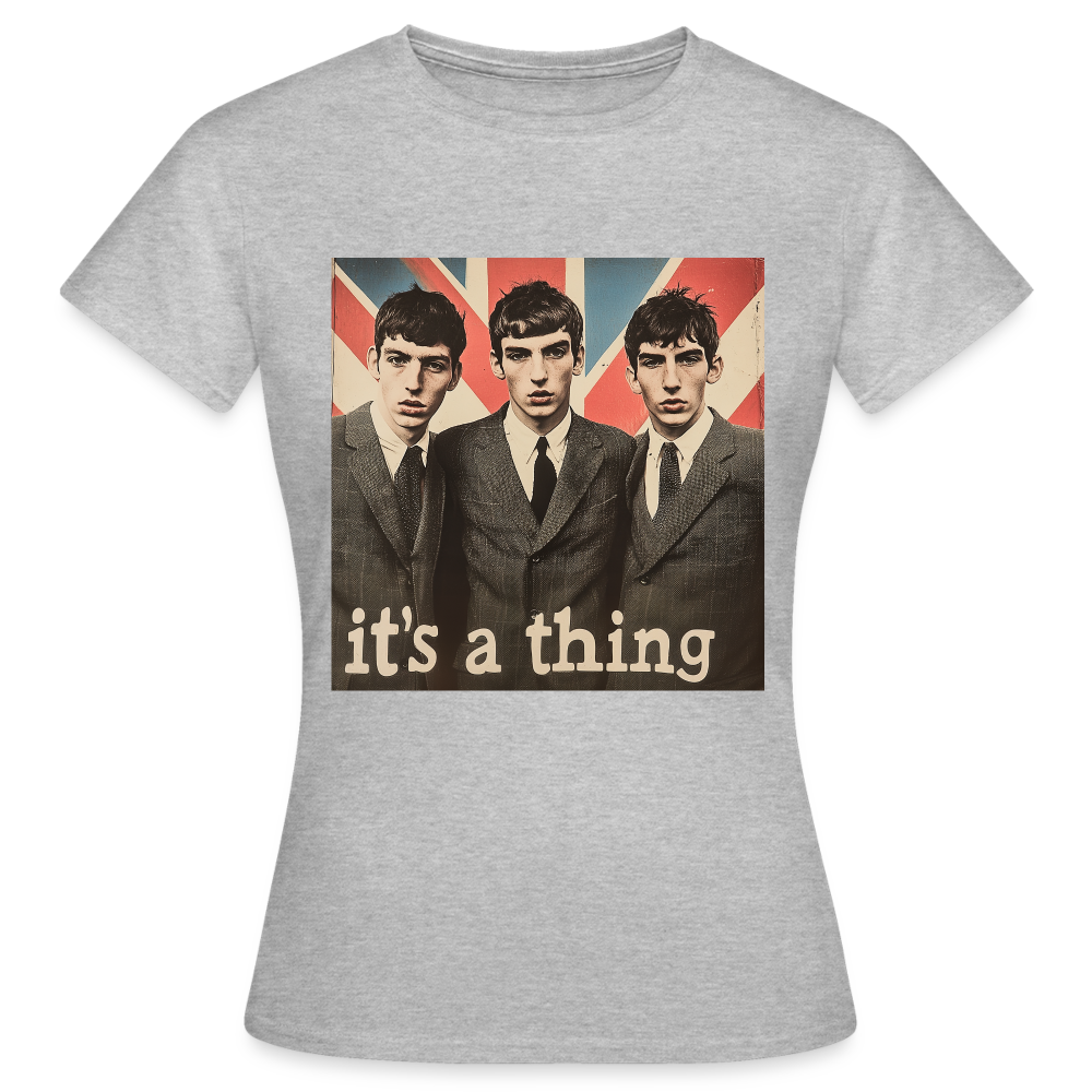 British, Bold & Unapologetic, T-shirt dam - gråmelerad