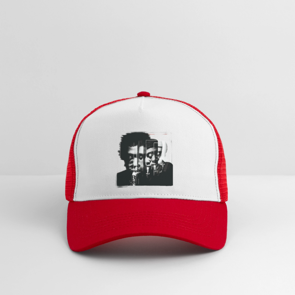 Between Breaths, Trucker Cap - vit/röd