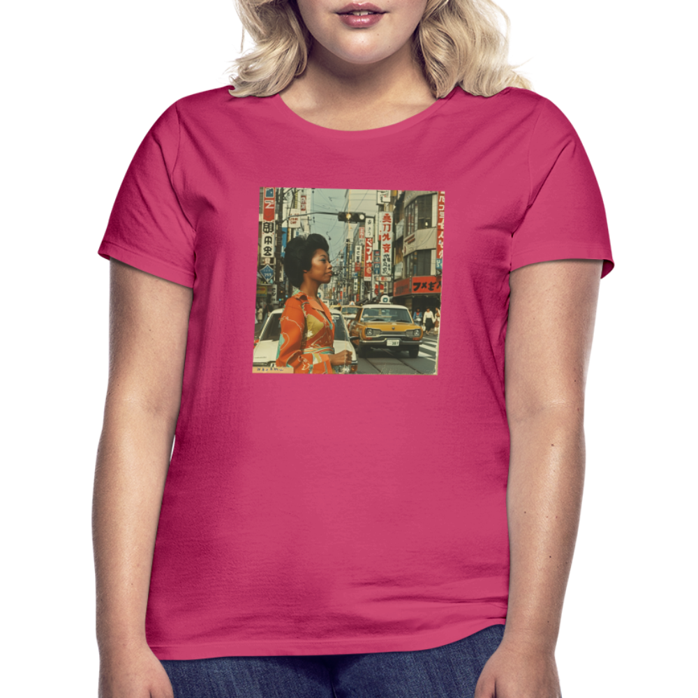 Yumi Sakamoto, T-shirt dam - azalea
