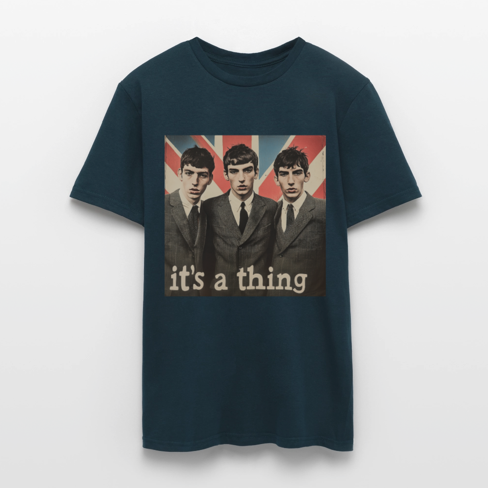 British, Bold & Unapologetic, T-shirt herr - marinblå