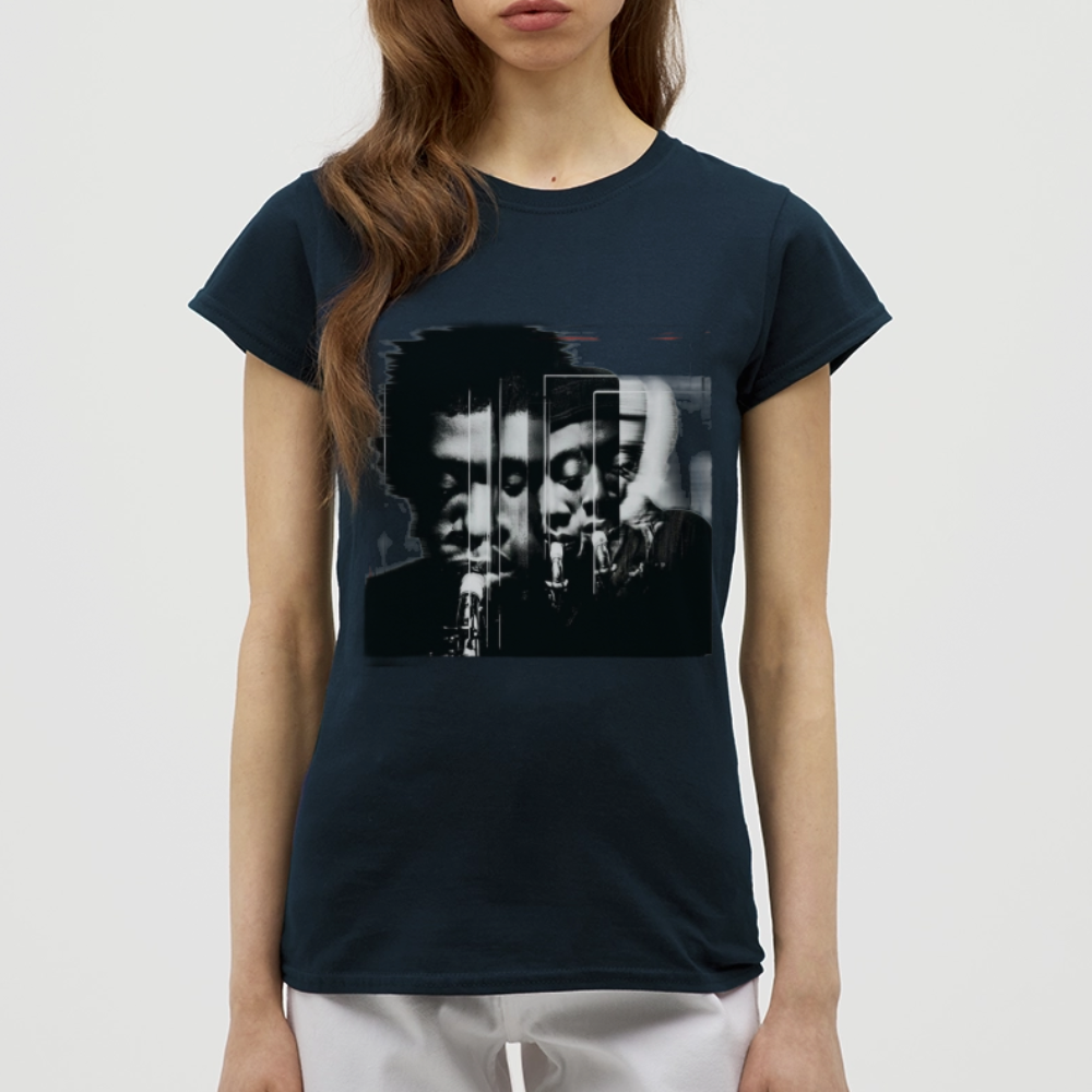 Between Breaths, T-shirt dam - marinblå