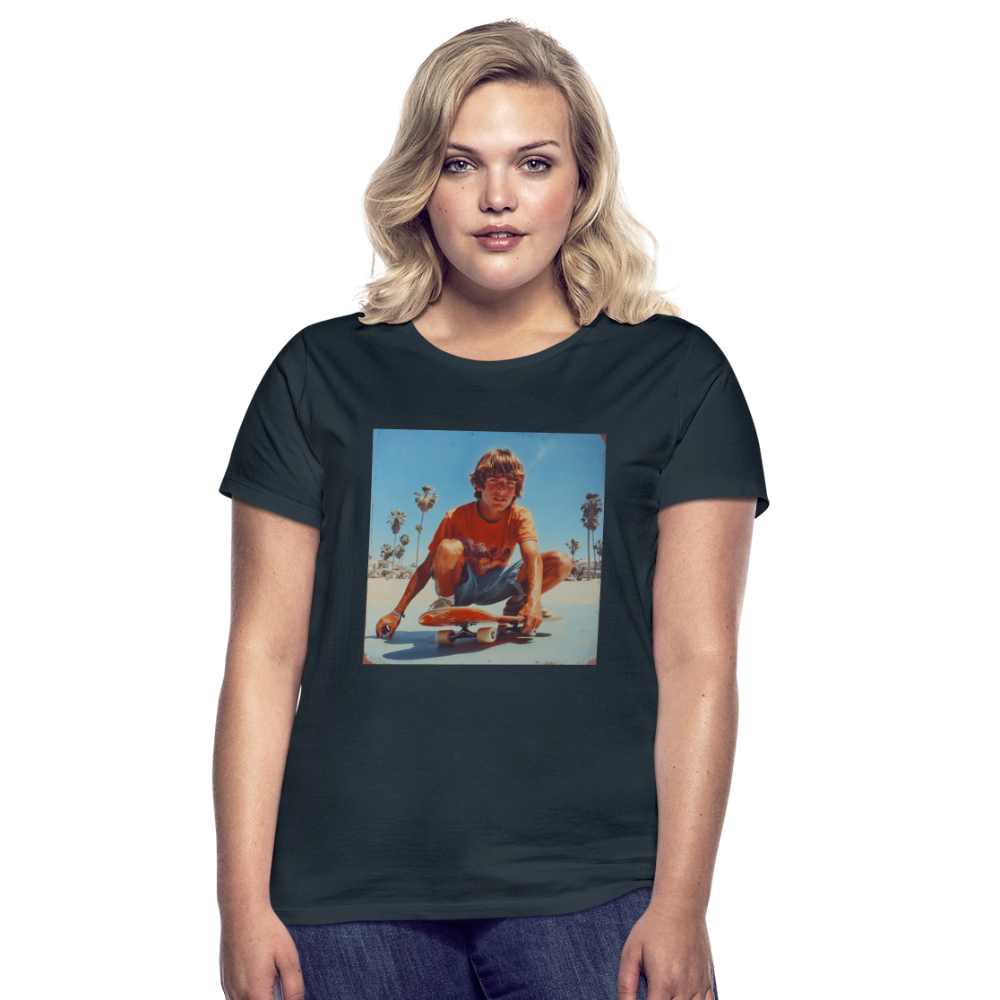 Sunset Vibes, 70s Style, T-shirt dam - marinblå