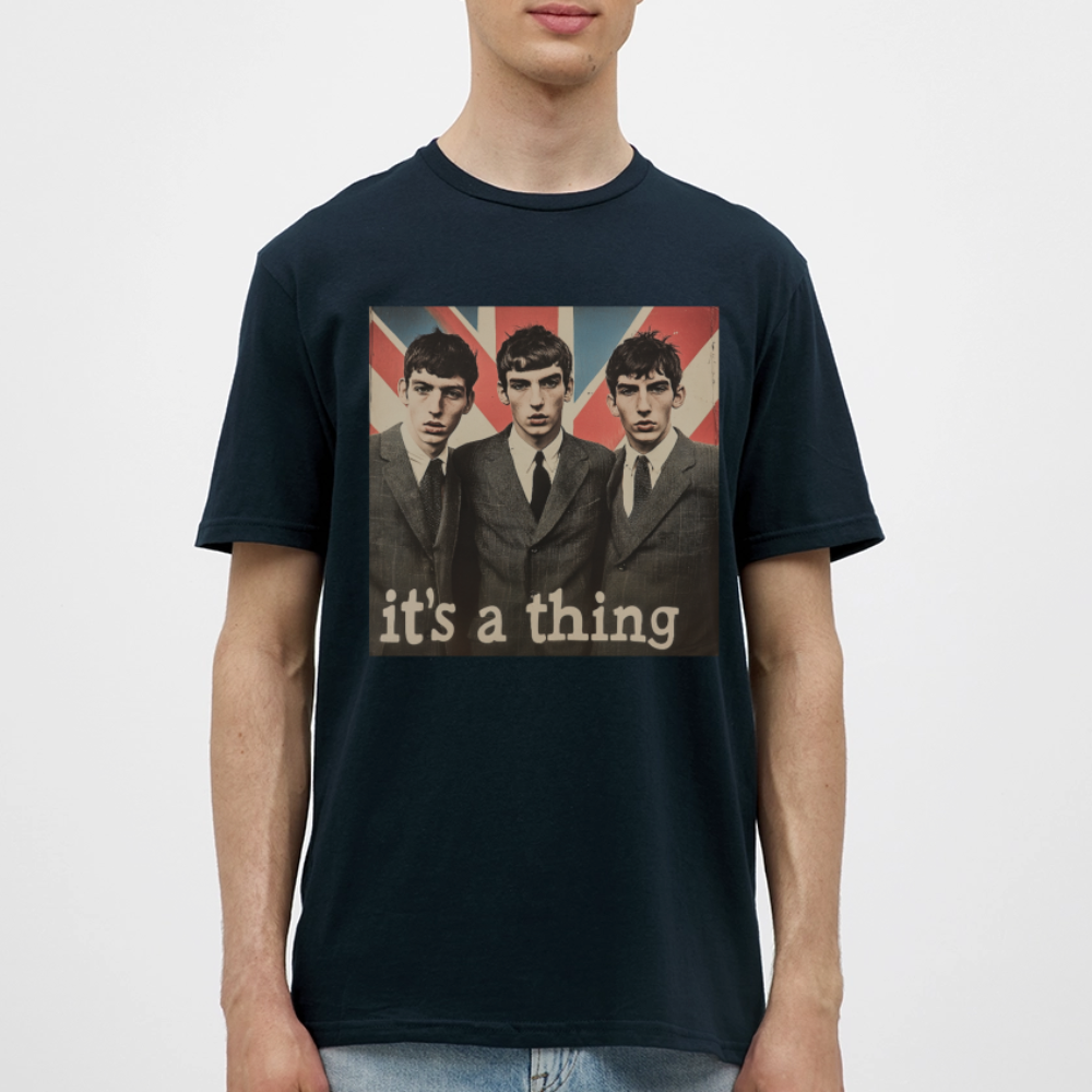 British, Bold & Unapologetic, T-shirt herr - marinblå