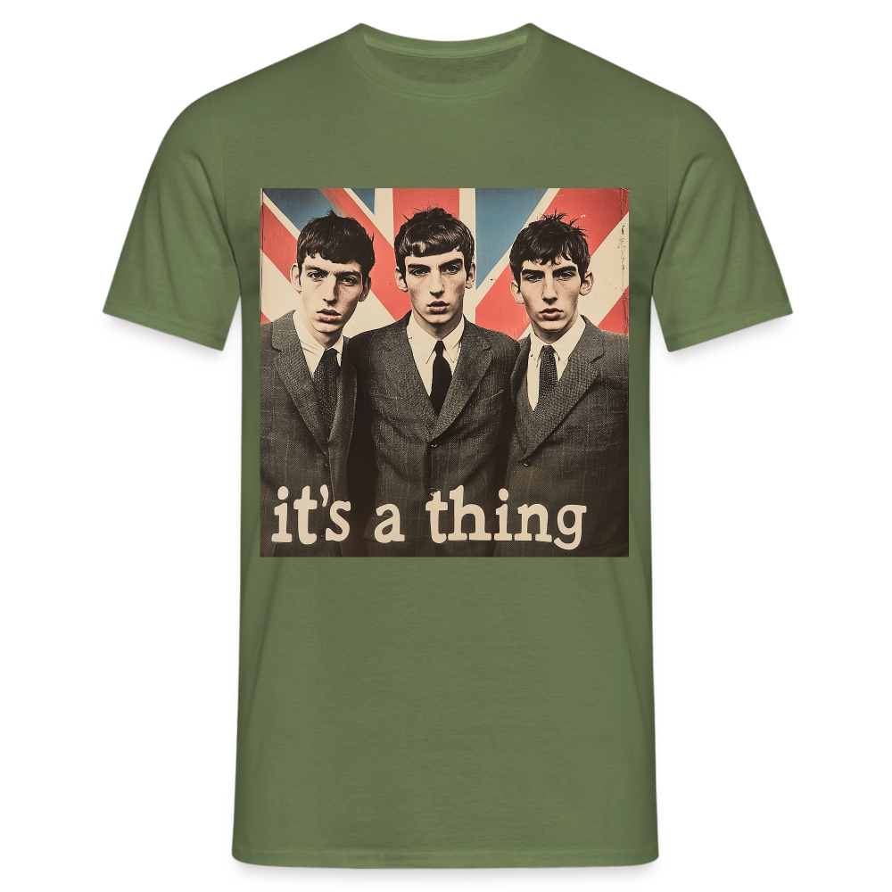 British, Bold & Unapologetic, T-shirt herr - Militärgrön
