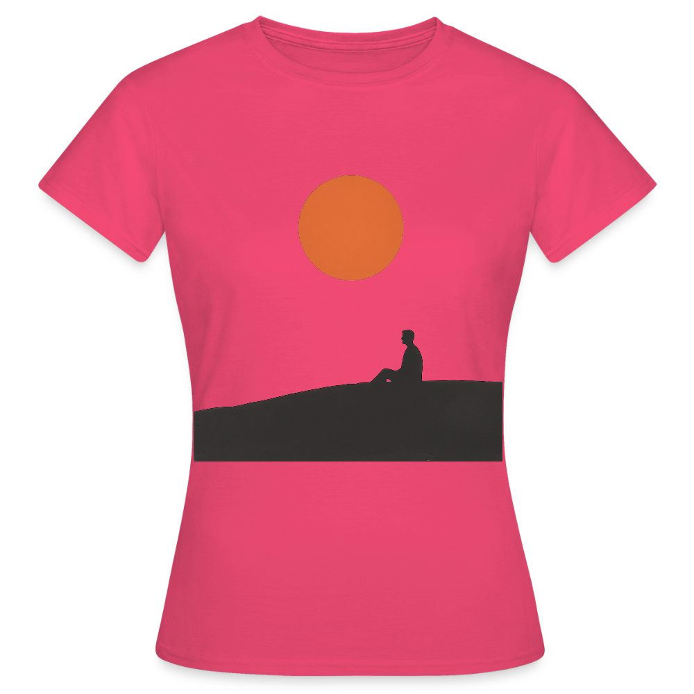 Under the sun, T-shirt dam - azalea