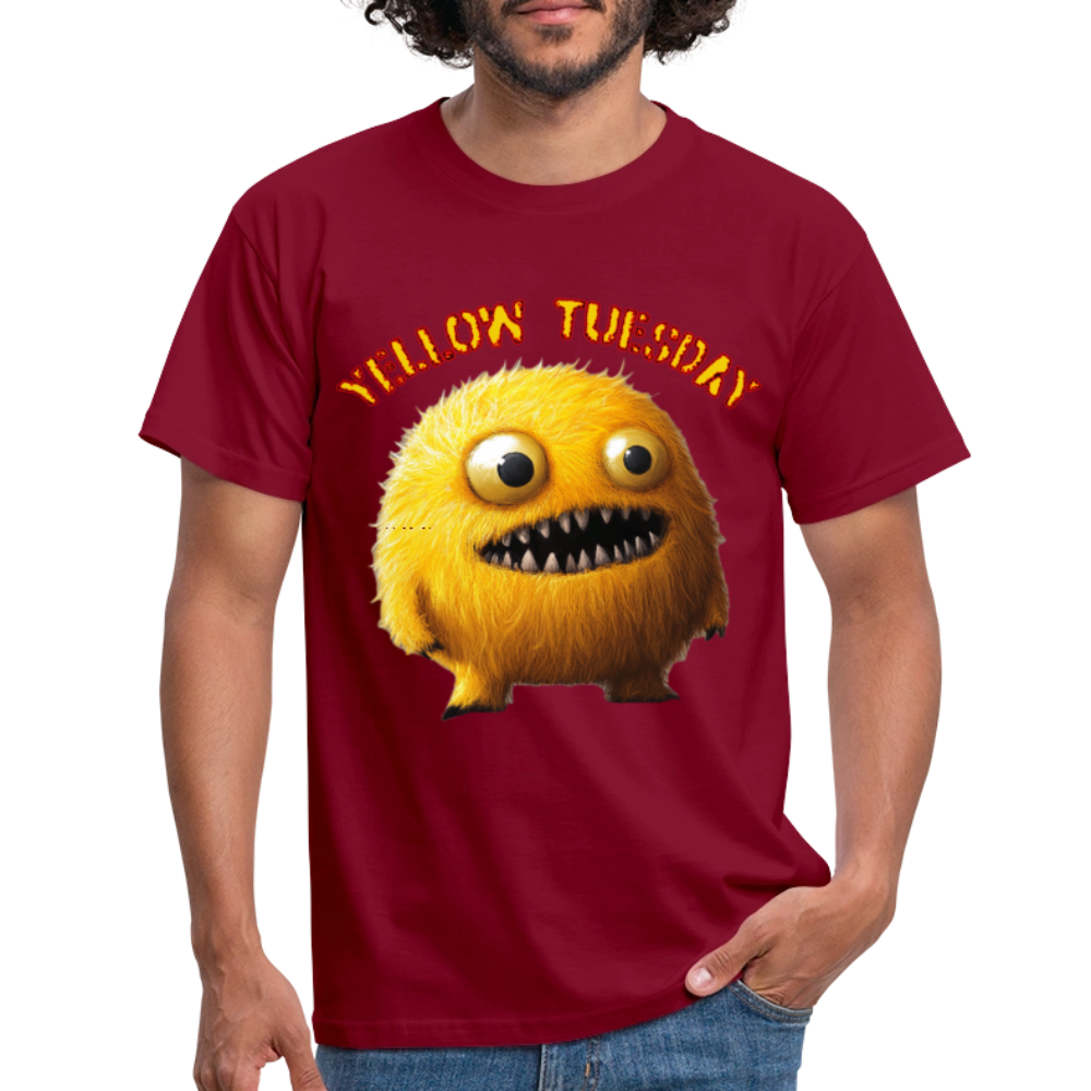 Yellow Tuesday – Funky, Not Blue, T-shirt herr - tegelröd